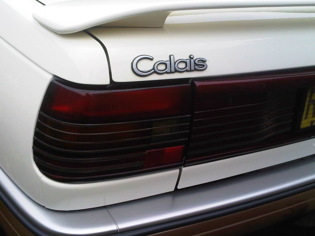 1989 Holden Calais VN