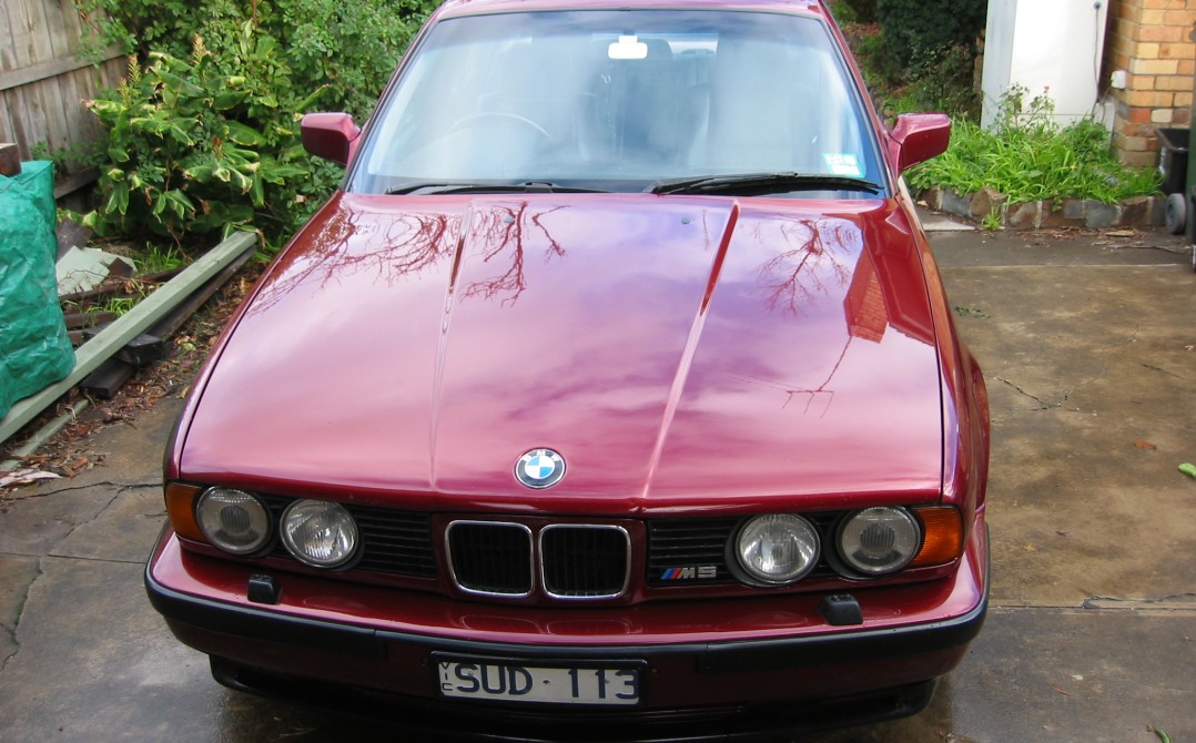 1990 BMW M5