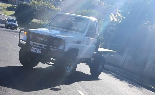 1986 Toyota LANDCRUISER (4x4)