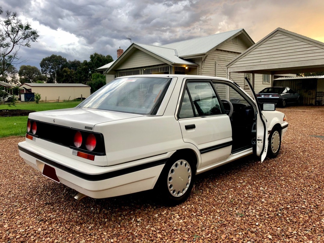 1989 Nissan PULSAR GX