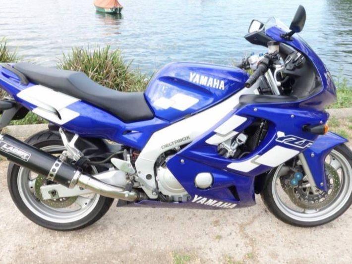1997 Yamaha 599cc YZF600R