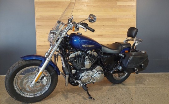 2015 Harley-Davidson 1200cc XL1200C SPORTSTER CUSTOM