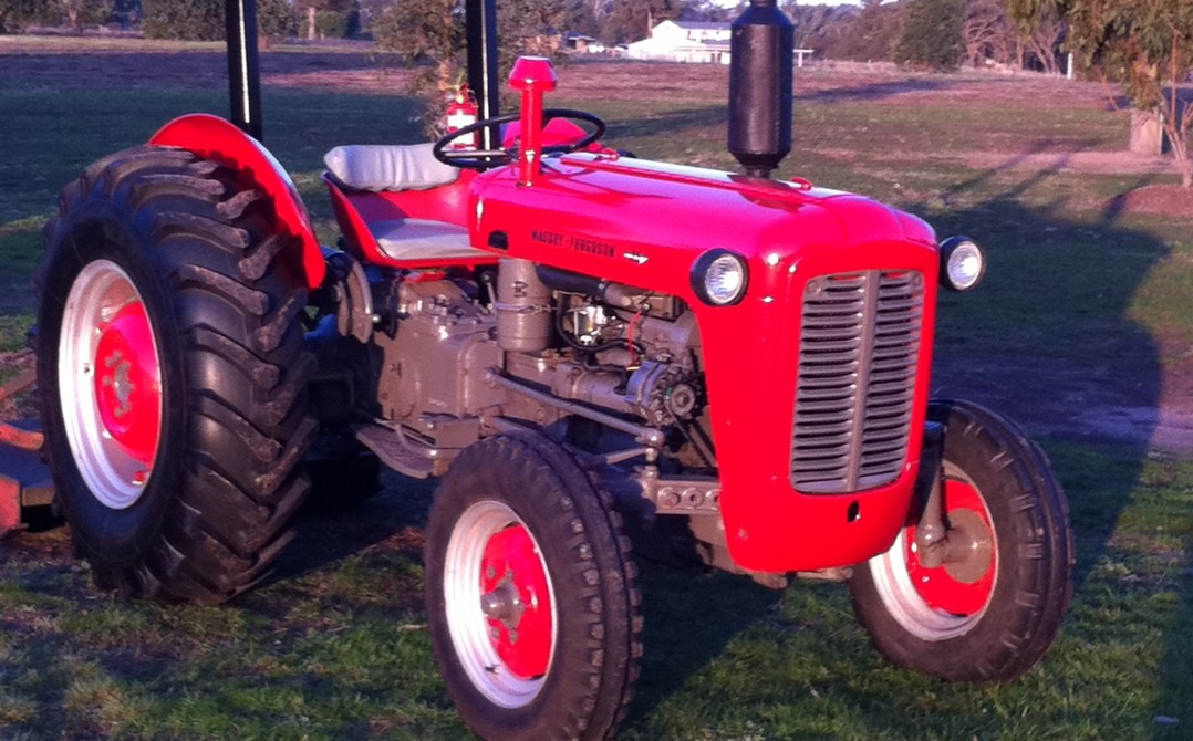 1960 Massey Ferguson Tractor 35 Series 3 cyl Diesel