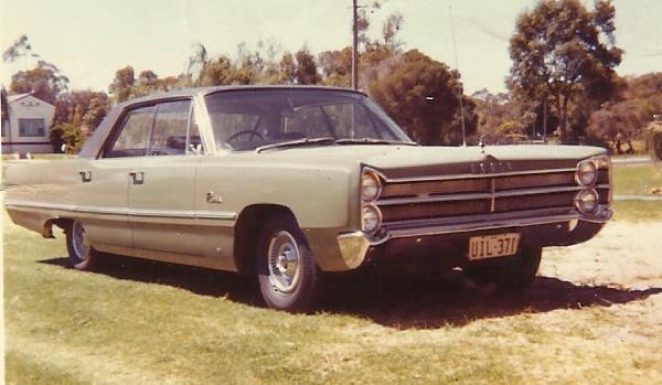1964 Dodge phoenix 4 dr pillarless