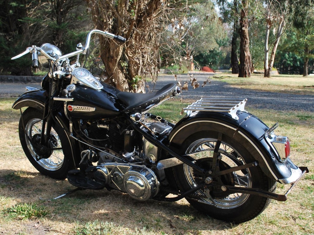 1947 Harley-Davidson FL