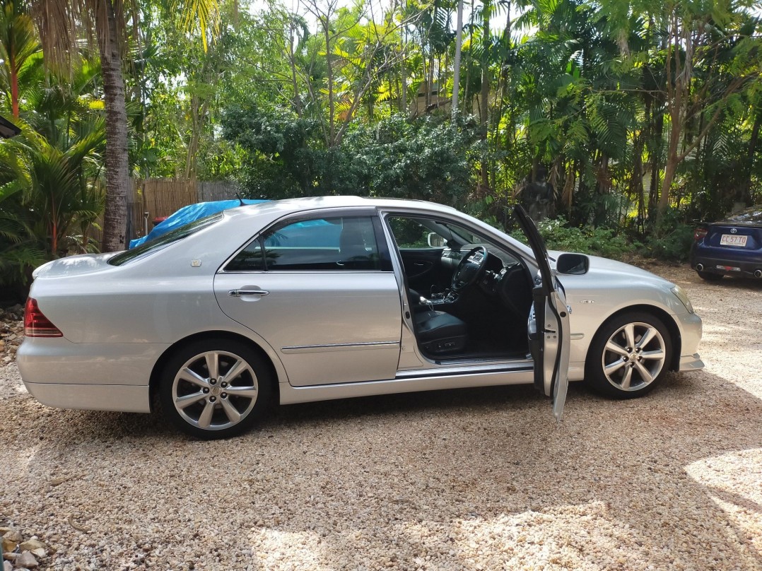 2007 Toyota CROWN