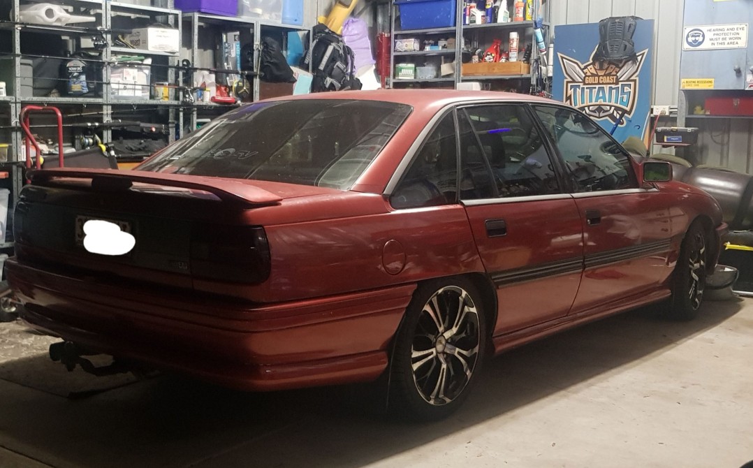 1990 Holden VN