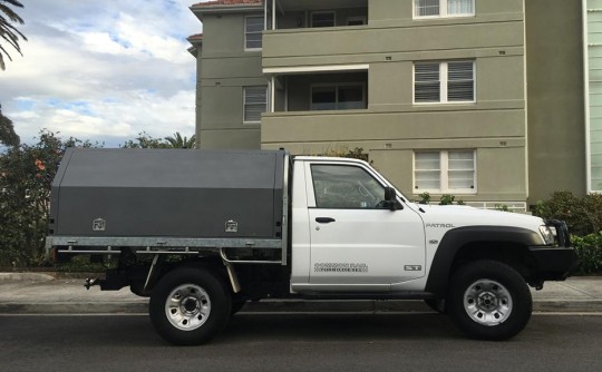 2013 Nissan PATROL ST (4x4)