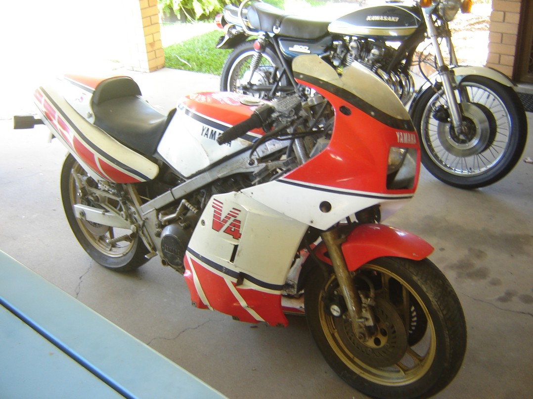 1984 Yamaha RZ500N