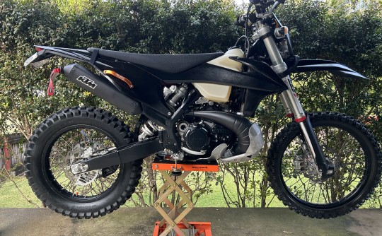 2022 KTM 297cc 300 EXC