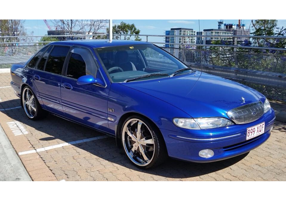 1996 Ford Fairlane Ghia