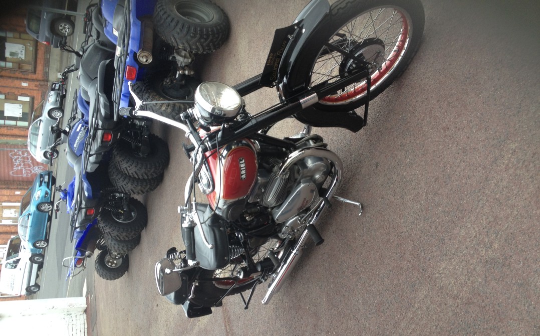 1940 Ariel squar four 1000cc Squar four