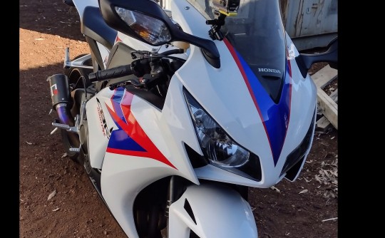 2016 Honda 1000cc CBR1000RR (FIREBLADE)