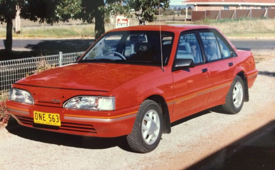 1987 Holden Camira SLi 2000