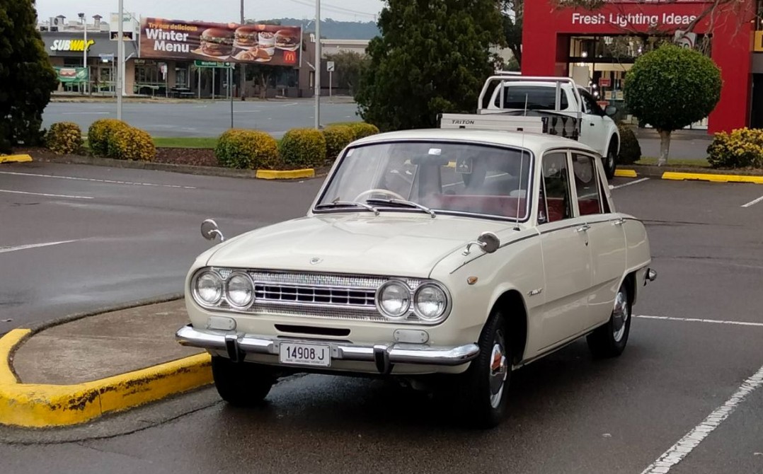 1967 Isuzu BELLETT DELUXE