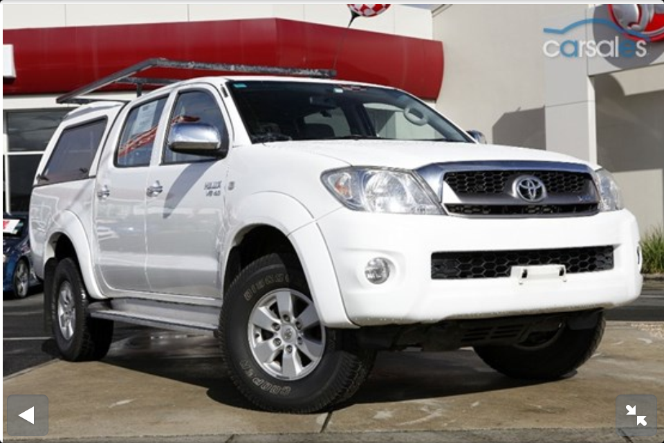 2008 Toyota HILUX SR5 (4x4)