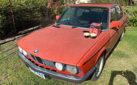 1983 BMW M528i