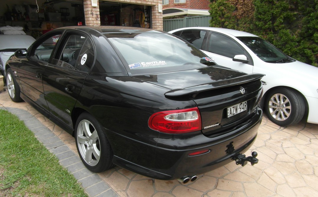 2002 Holden Commodore S
