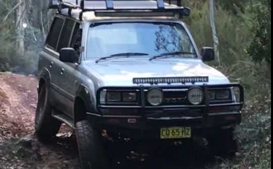 1991 Toyota LANDCRUISER (4x4)
