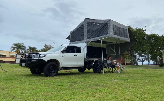 2021 Toyota HILUX SR (4x4)