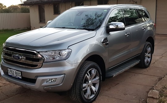 2017 Ford Everest