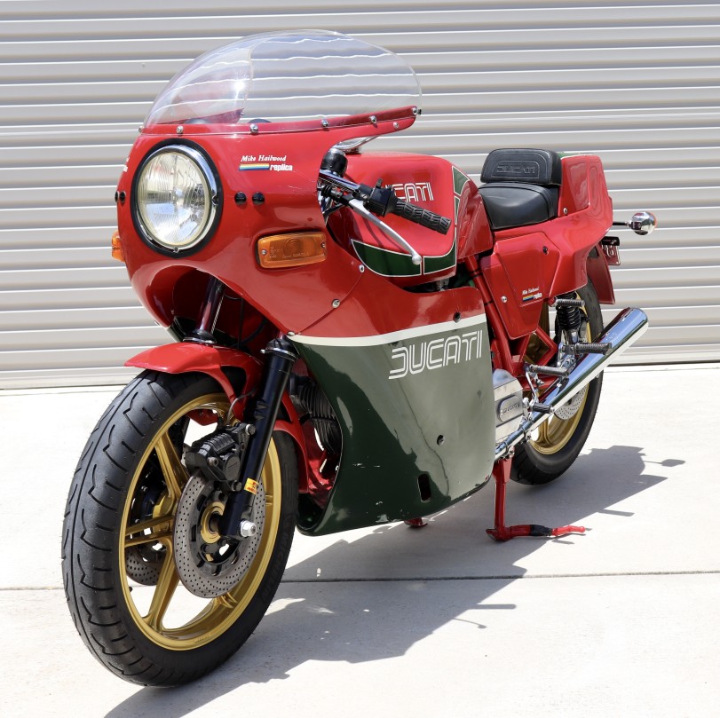 1982 Ducati 864cc MIKE HAILWOOD REPLICA