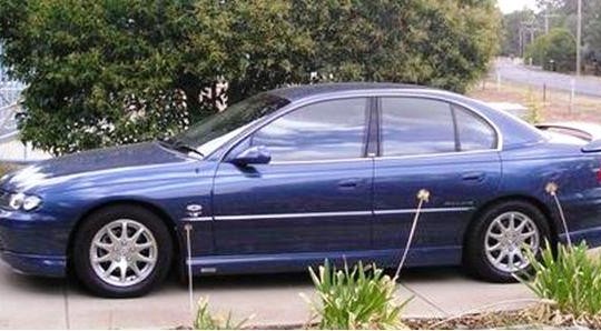 2002 Holden CALAIS