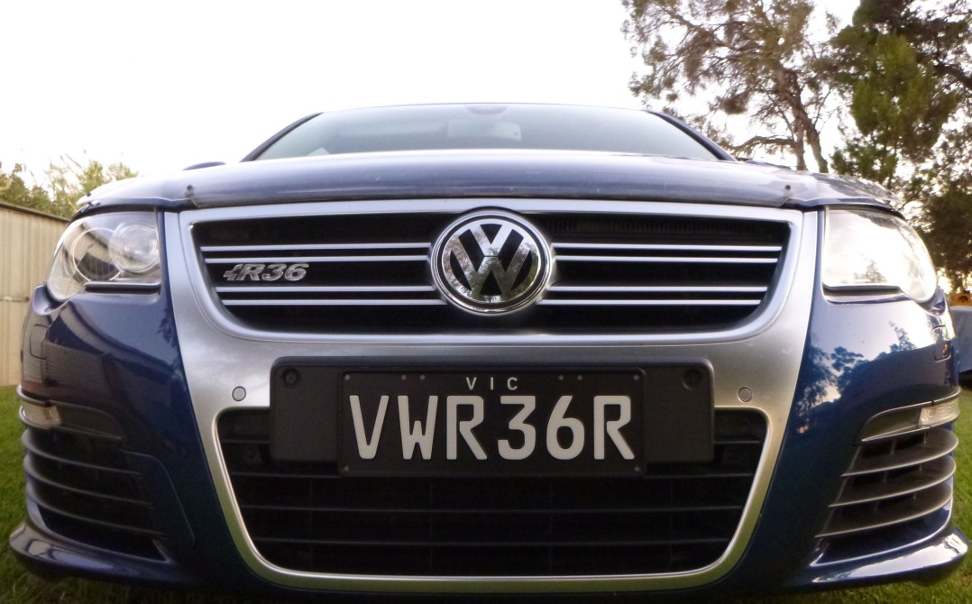 2010 Volkswagen PASSAT R36