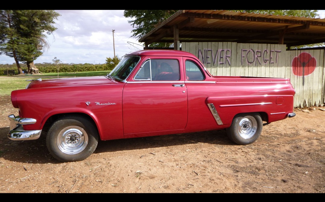 1954 Ford Mainline