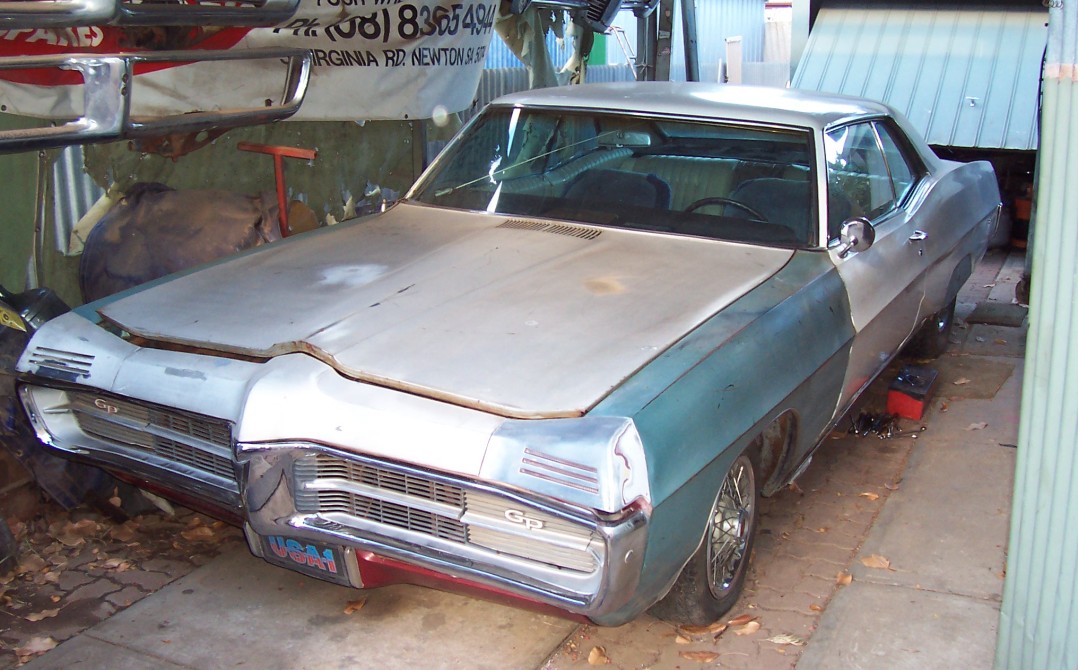 1967 Pontiac grand prix