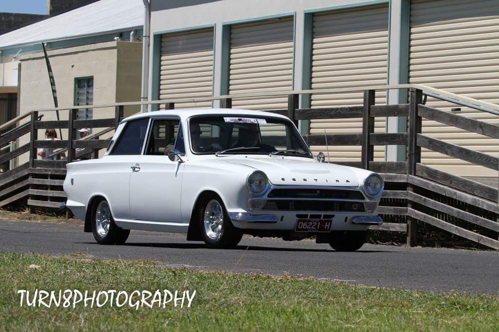 1966 Ford 2 door Cortina GT replica