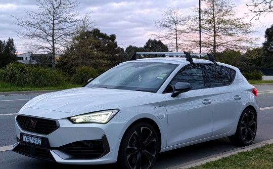 2024 Volkswagen Cupra Leon VZe (no make option for Cupra)