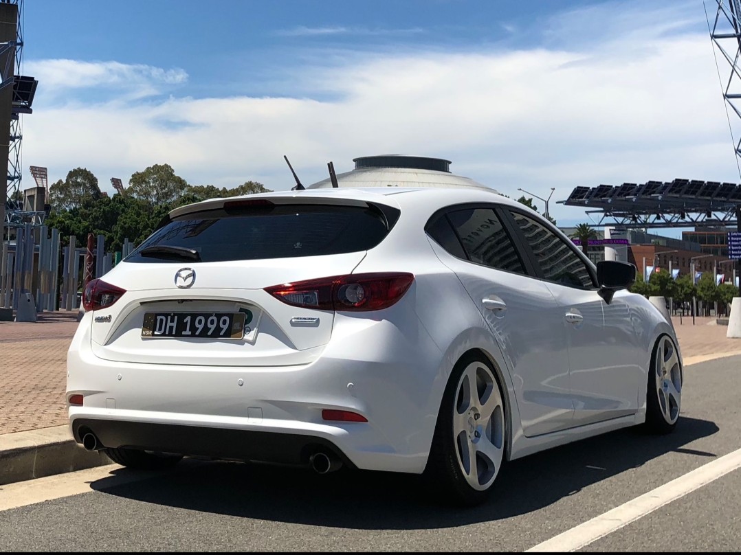 2017 Mazda 3 SP25