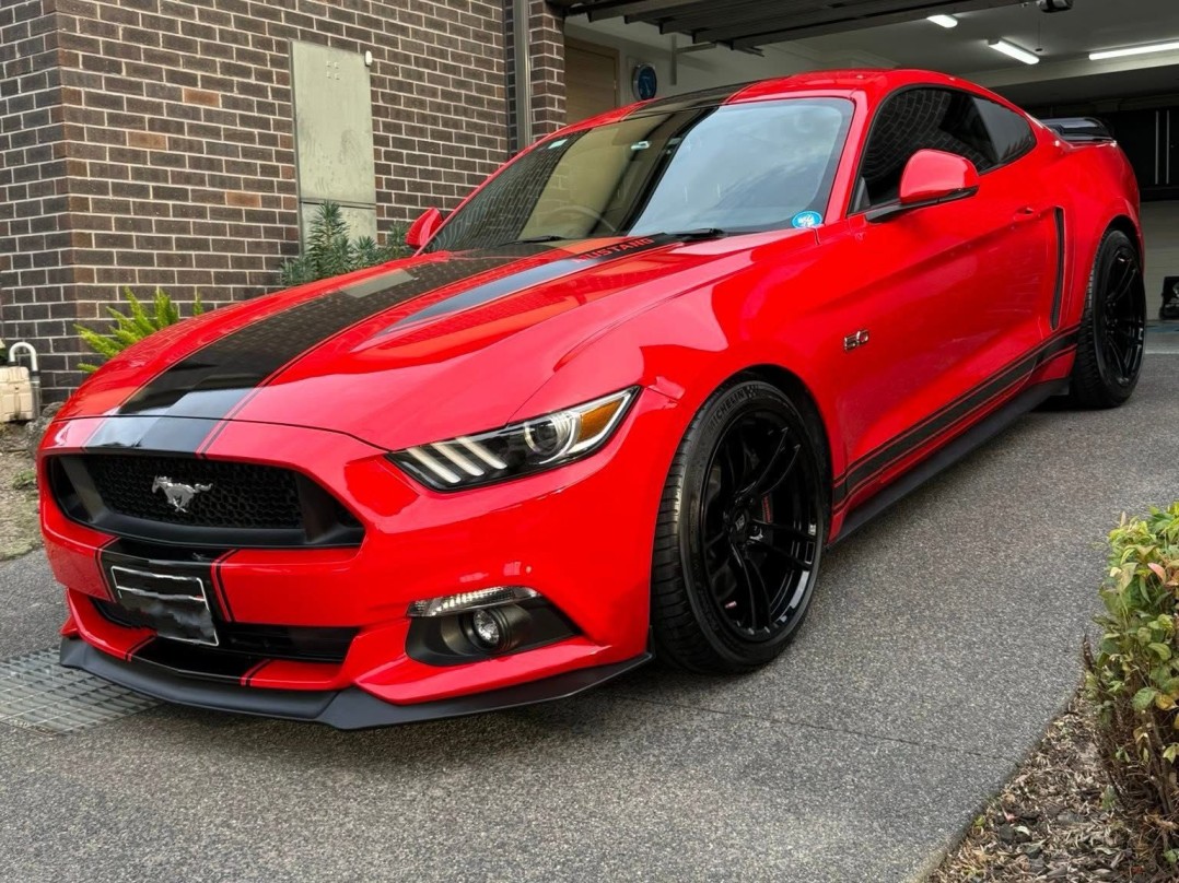 2017 Ford MUSTANG