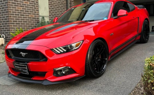 2017 Ford MUSTANG