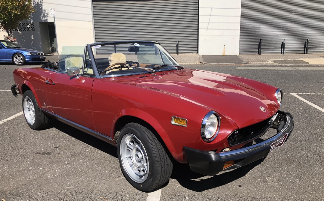 1977 Fiat 124 Spider