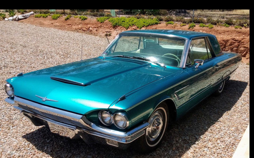 1965 Ford Thunderbird
