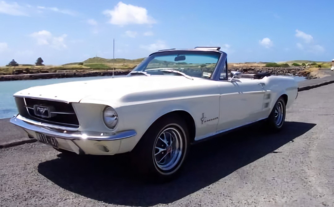 1967 Ford MUSTANG