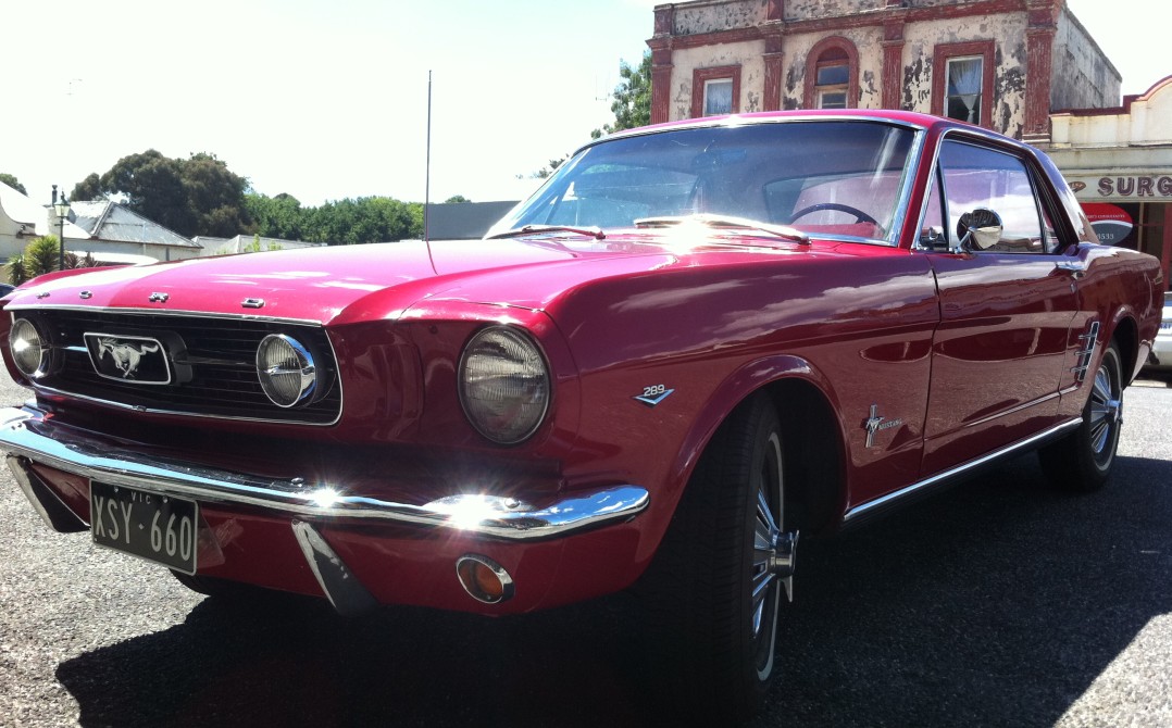 1966 Ford MUSTANG