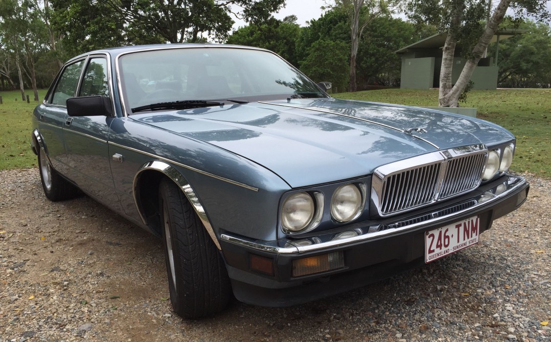 1988 Jaguar XJ40