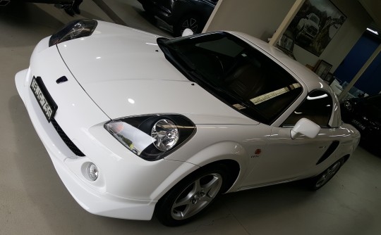 2002 Toyota MR2 SPYDER