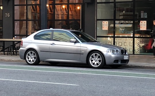 2004 BMW 318ti SPORT