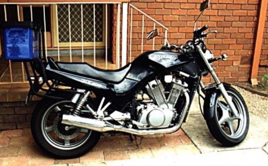 1990 Suzuki 805cc VX800