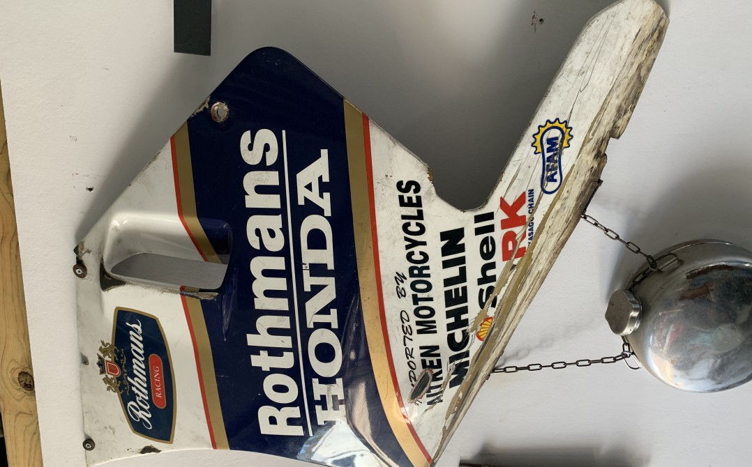 Rothmans side panel 