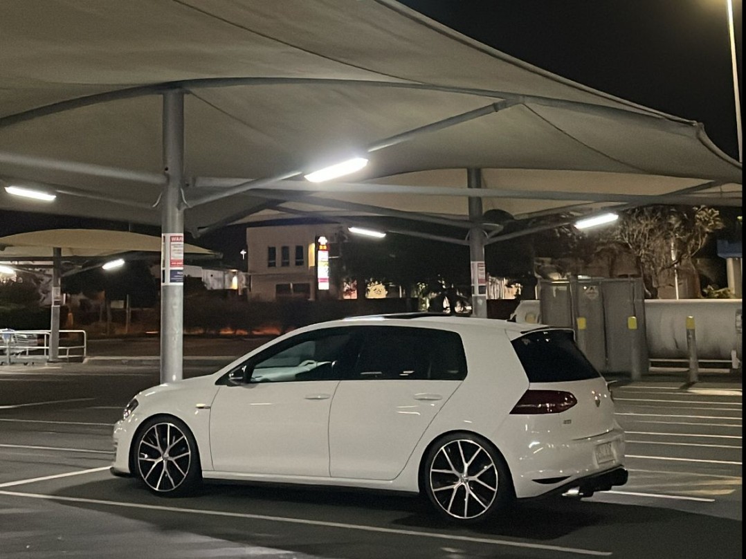 2015 Volkswagen GOLF GTI