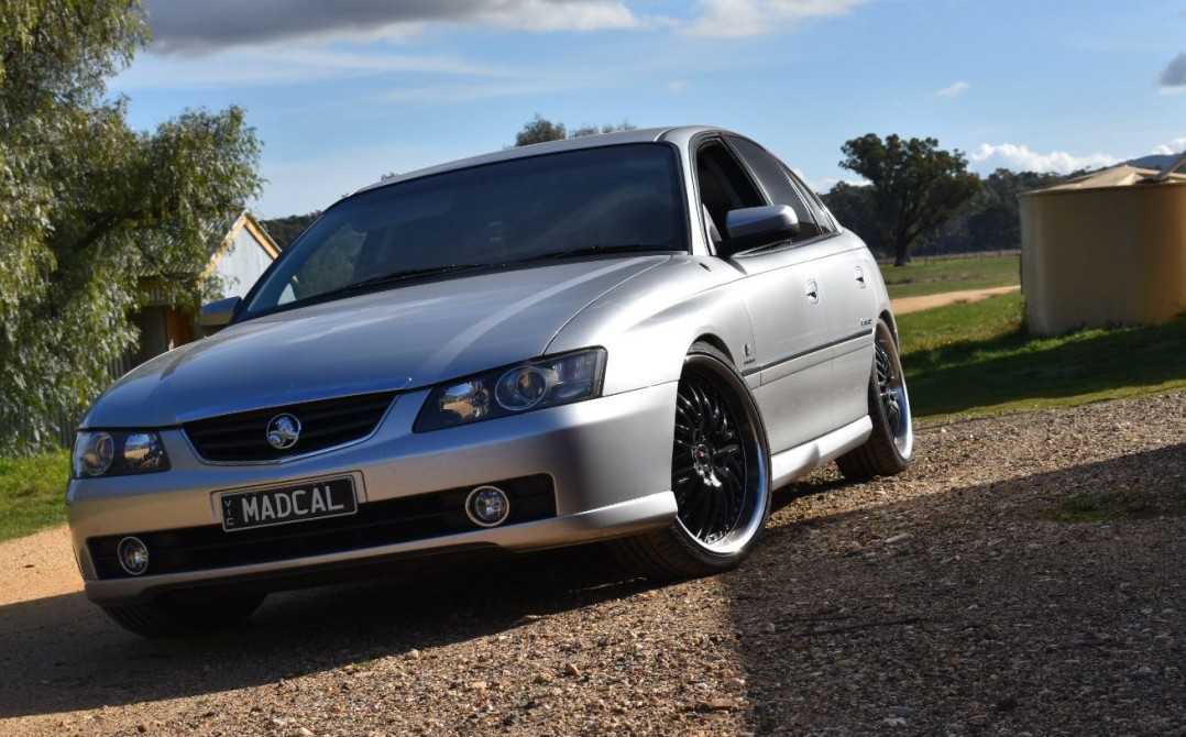 2003 Holden CALAIS