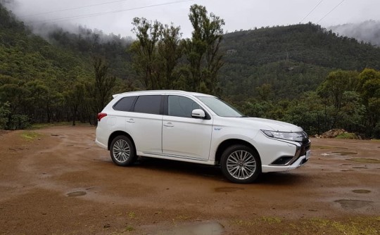 2019 Mitsubishi Outlander PHEV