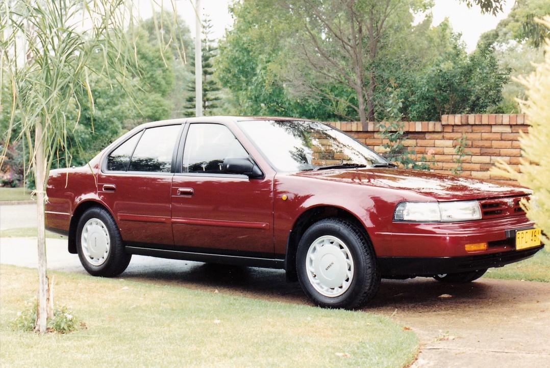1990 Nissan MAXIMA M
