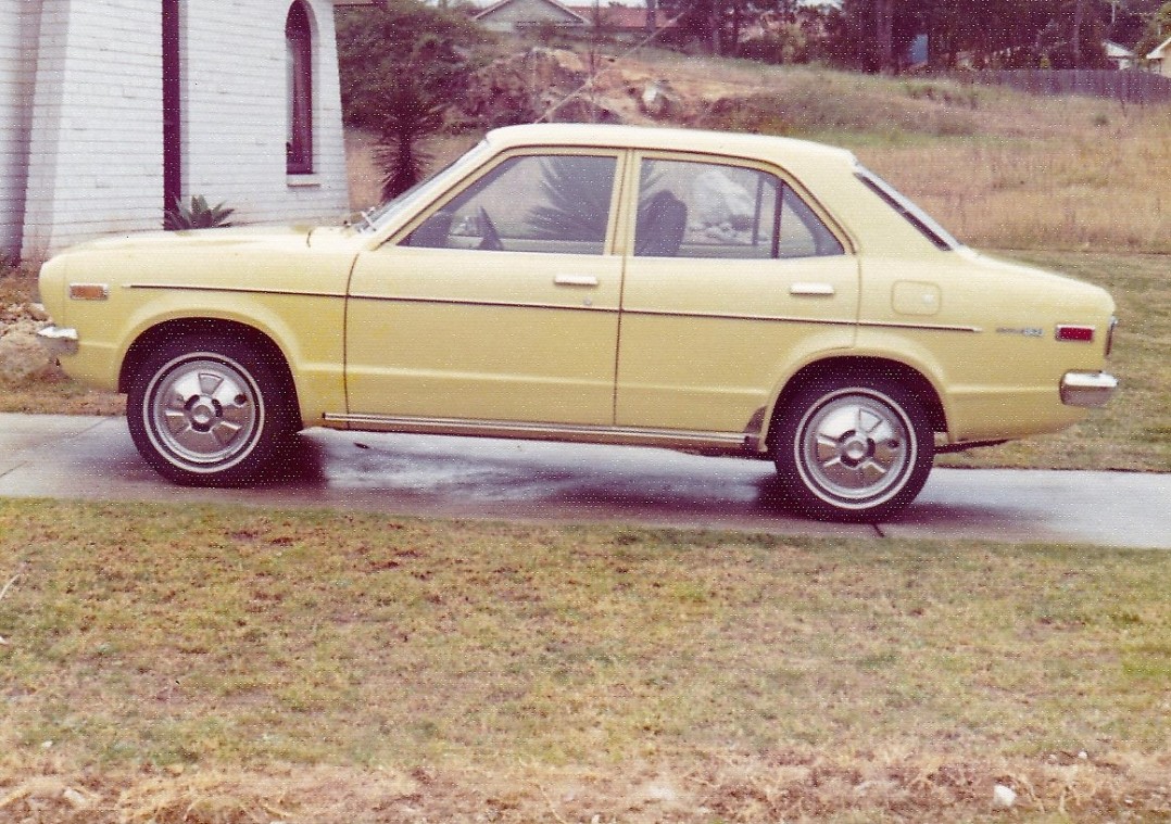 1974 Mazda SAVANNA 808