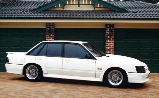 1985 Holden Dealer Team Group 3